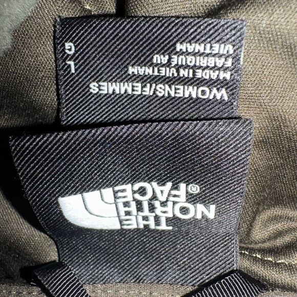 The North Face Black Quilted Jacket - Picture 11 of 13